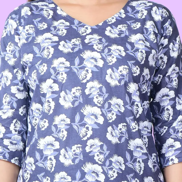 Blue_And_White_Cotton_Premium_Kurti_With_Pant_Set_For_Women