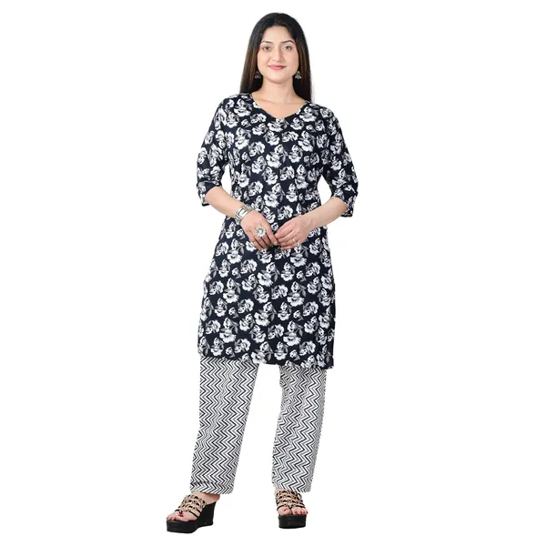 Black_And_White_Cotton_Premium_Kurti_With_Pant_Set_For_Women