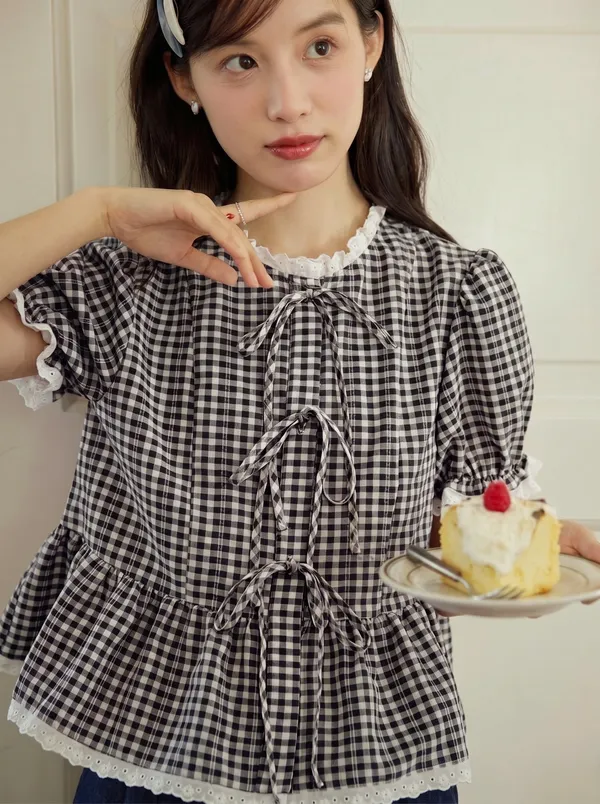 Black_Pure_Cotton_Lace_Short_Sleeve_Top_For_Women