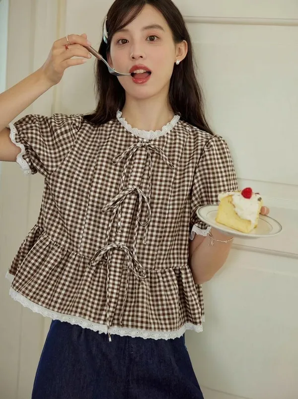 Brown_Pure_Cotton_Lace_Short_Sleeve_Round_Neck_Top_For_Women