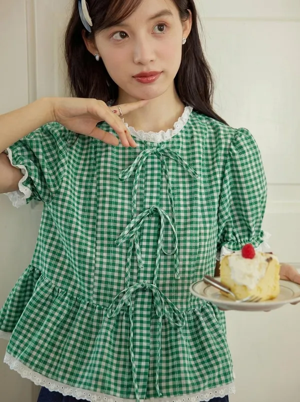 Green_Pure_Cotton_Lace_Short_Sleeve_Top_For_Women