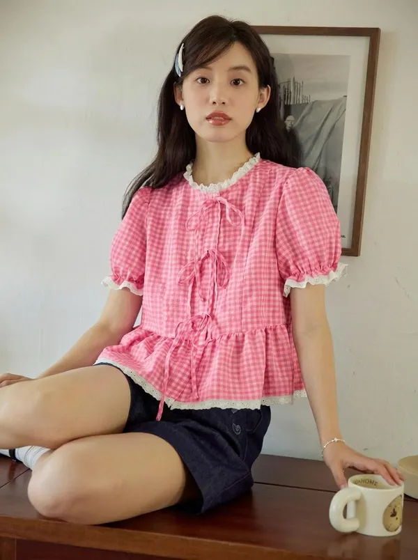 Pink_Pure_Cotton_Lace_Short_Sleeve_Round_Neck_Top_For_Women