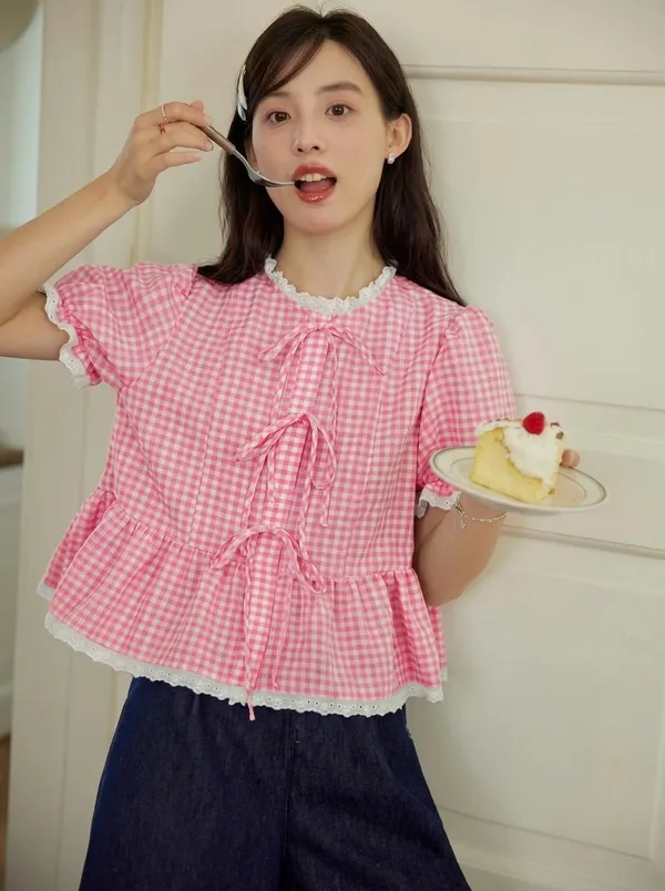 Pink_Pure_Cotton_Lace_Short_Sleeve_Round_Neck_Top_For_Women