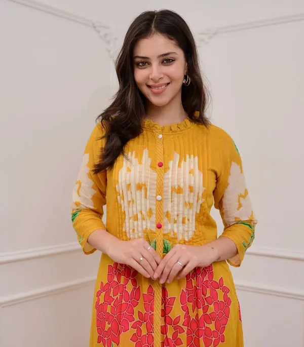 Yellow_Cotton_Premium_Kurta_Pant_Set_For_Women