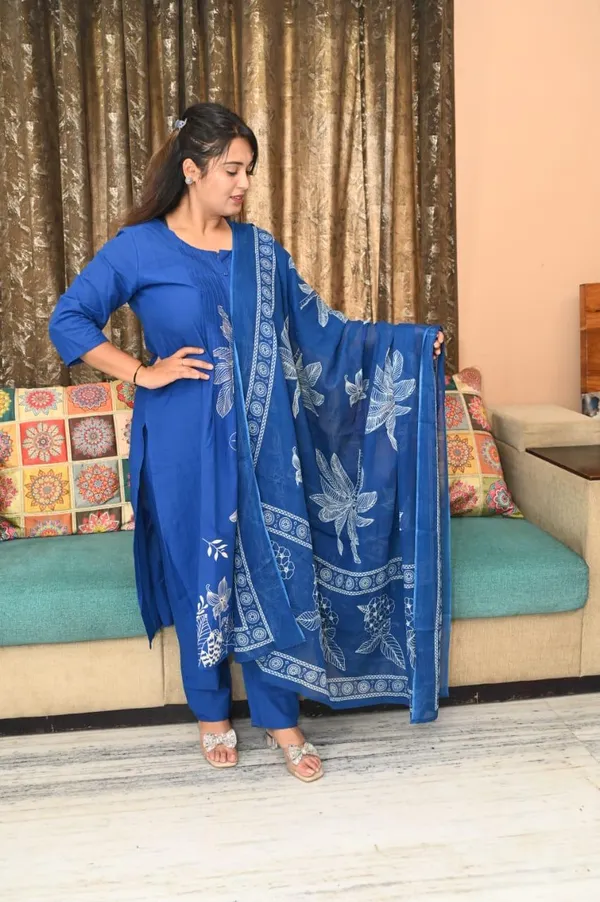 Blue_Cotton_Premium_A-Line_Suit_Set_For_Women