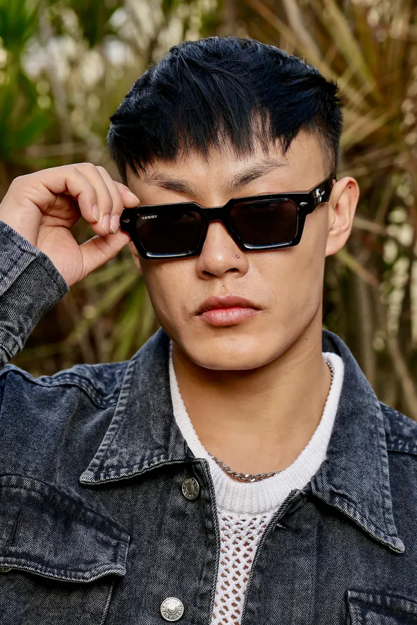 UV_Protected_Black_Wayfarer_Sunglasses_For_Men_&_Women