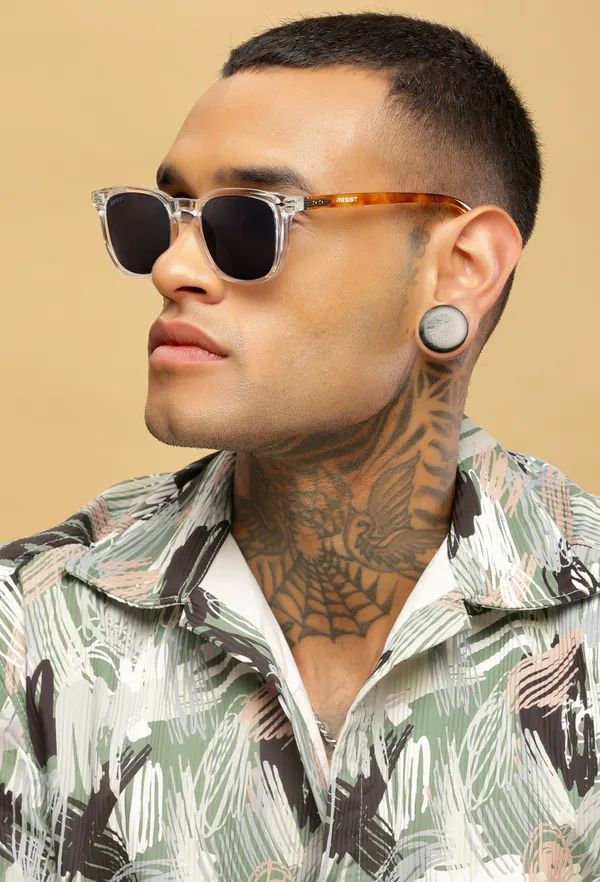 UV_Protected_White_Black_Wayfarer_Sunglasses_For_Men_&_Women