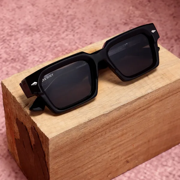 UV_Protected_Black_Wayfarer_Sunglasses_For_Men_&_Women
