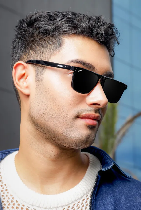 UV_Protected_Black_Wayfarer_Sunglasses_For_Men_&_Women