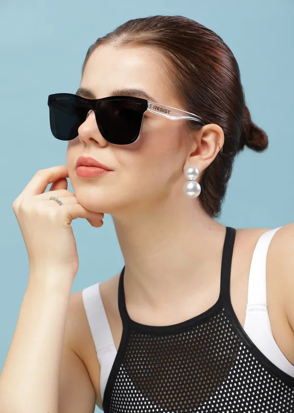 White_Black_Polarised_And_UV_Protected_Wayfarer_Sunglasses_For_Men_&_Women