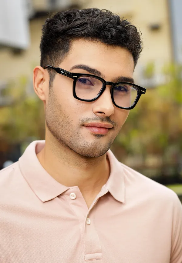 UV_Protected_Black_Clear_Wayfarer_Sunglasses_For_Men_&_Women