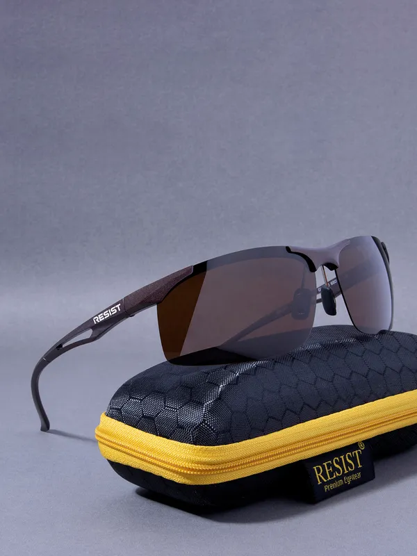 Polarized_and_UV_Protected_Yellow_Grey_Sports_Sunglasses_for_Men?and?Women