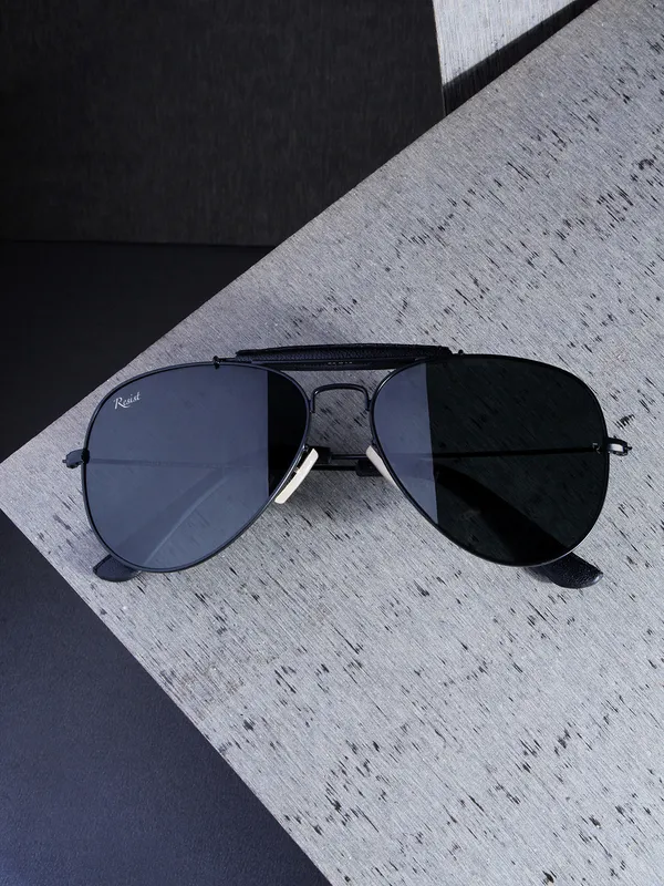 UV_Protected_Black_Aviator_Sunglasses_For_Men_&_Women