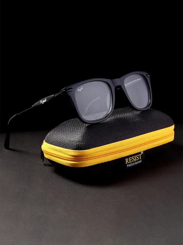 UV_Protected_Black_Photochromic_Day_Night_Wayfarer_Sunglasses_for_Men_and_Women