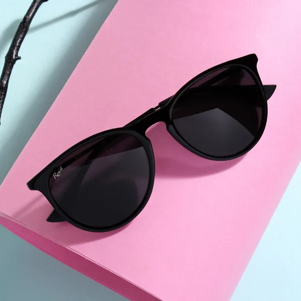 UV_Protected_Black_Round_Oval_Wayfarer_Sunglasses_For_Men_&_Women