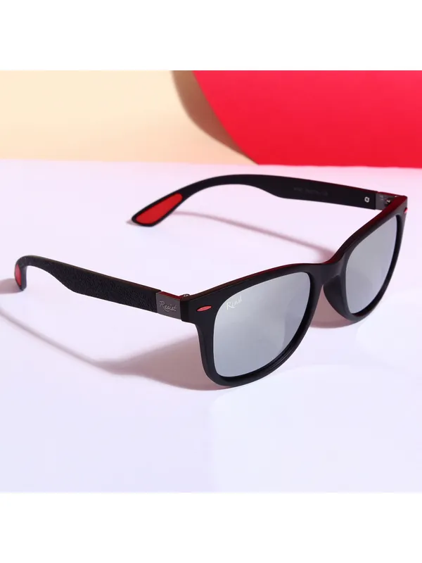 UV_Protected_Black_Silver_Reflector_Wayfarer_Sunglasses_for_Men_and_Women