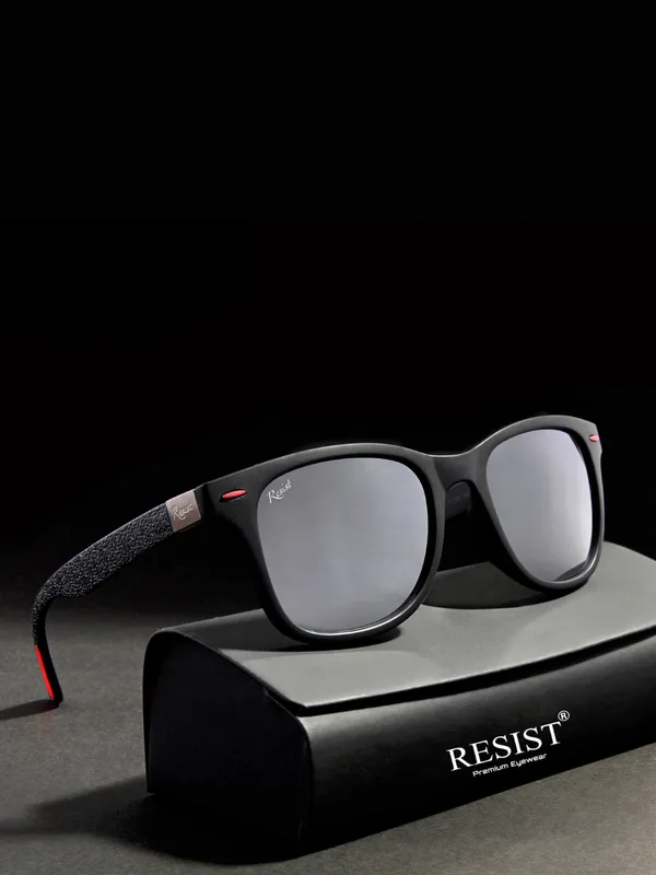 UV_Protected_Black_Silver_Reflector_Wayfarer_Sunglasses_for_Men_and_Women