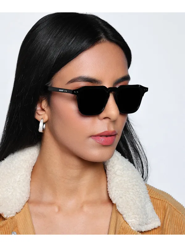 UV_Protected_Black_Square_Sunglasses_For_Men_&_Women