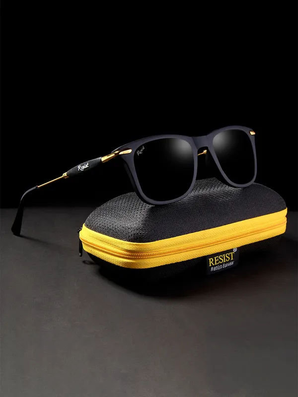 UV_Protected_Black_Wayfarer_Sunglasses_For_Men_&_Women