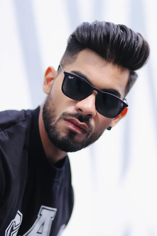UV_Protected_Black_Wayfarer_Sunglasses_For_Men_&_Women