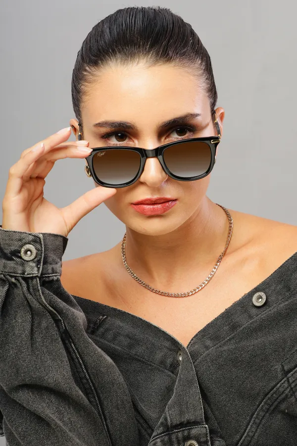UV_Protected_Black_Wayfarer_Sunglasses_For_Men_&_Women