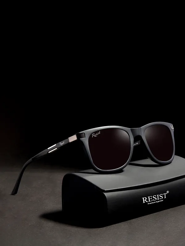 UV_Protected_Black_Wayfarer_Sunglasses_For_Men_&_Women