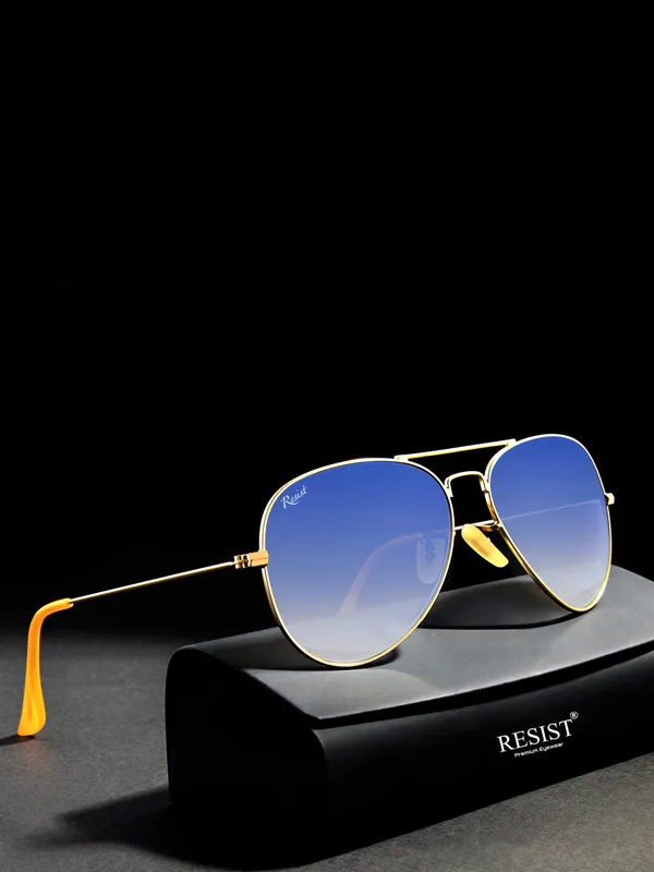 UV_Protected_Gold_Blue_Gradient_Aviator_Sunglasses_for_Men_and_Women