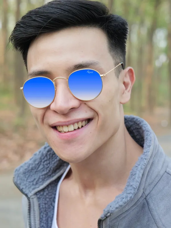 UV_Protected_Gold_Blue_Gradient_Round_Sunglasses_For_Men_&_Women