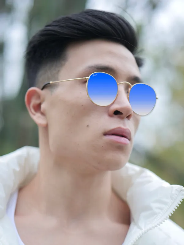 UV_Protected_Gold_Blue_Gradient_Round_Sunglasses_For_Men_&_Women