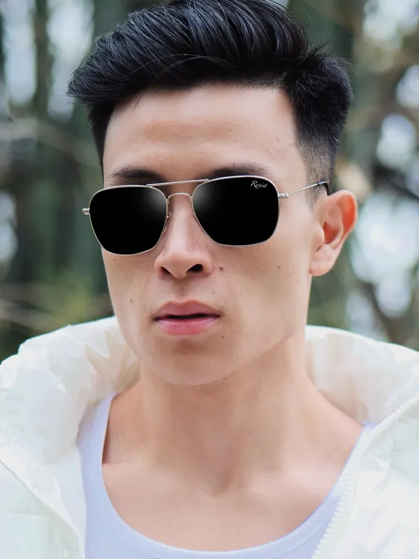 UV_Protected_Silver_Black_Square_Sunglasses_For_Men_&_Women