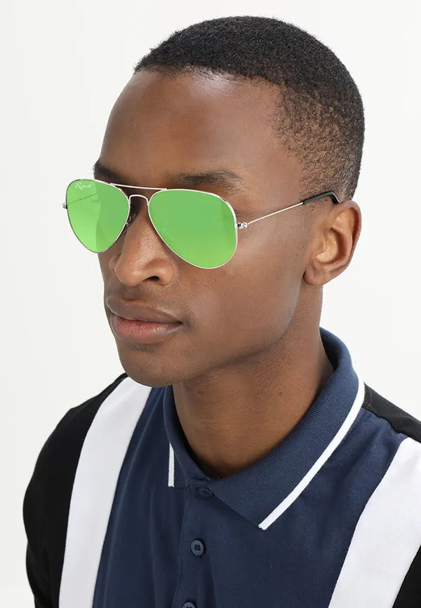 UV_Protected_Silver_Green_Night_Vision_Aviator_Sunglasses_for_Men_and_Women