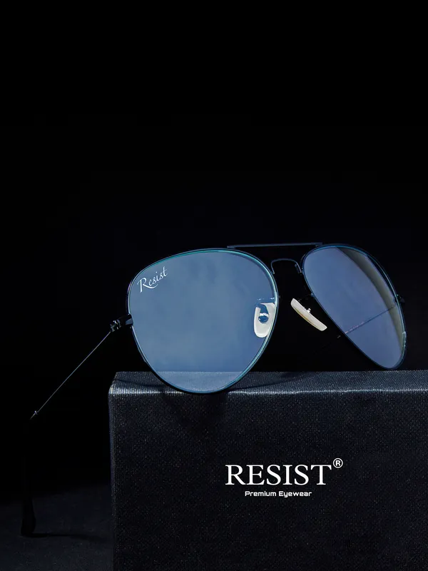 UV_Protected_Black_Photochromic_Day_Night_Aviator_Sunglasses_for_Men_and_Women