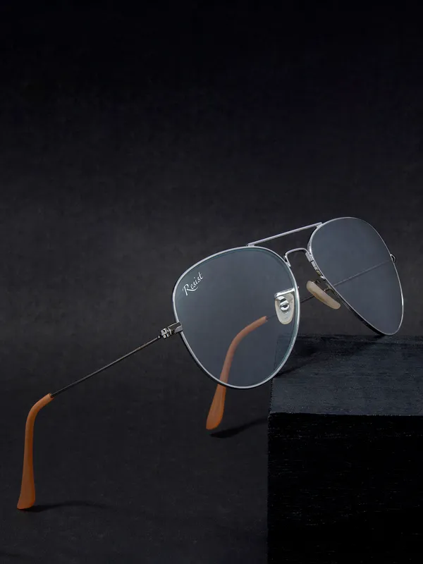 UV_Protected_Silver_Photochromic_Day_Night_Aviator_Sunglasses_for_Men_and_Women