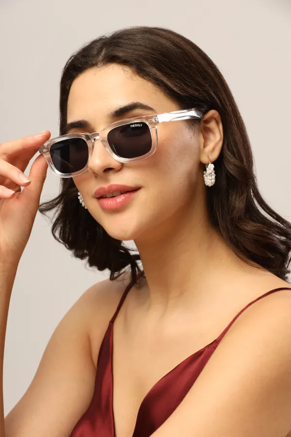 UV_Protected_White_Black_Wayfarer_Sunglasses_For_Men_&_Women