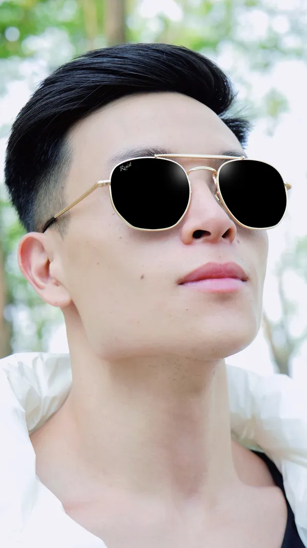 UV_Protected_Gold_Black_Hexagonal_Sunglasses_For_Men_&_Women