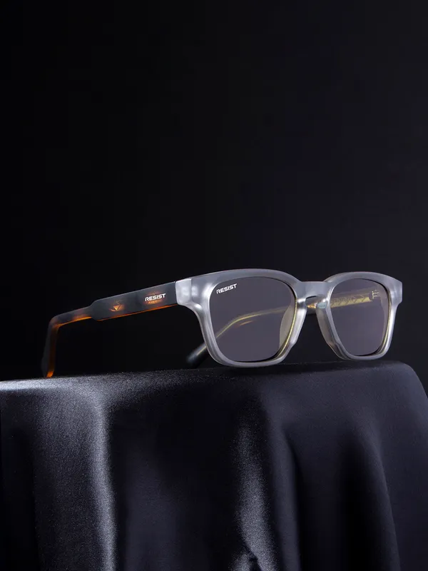 UV_Protected_Grey_Brown_Wayfarer_Sunglasses_For_Men_&_Women