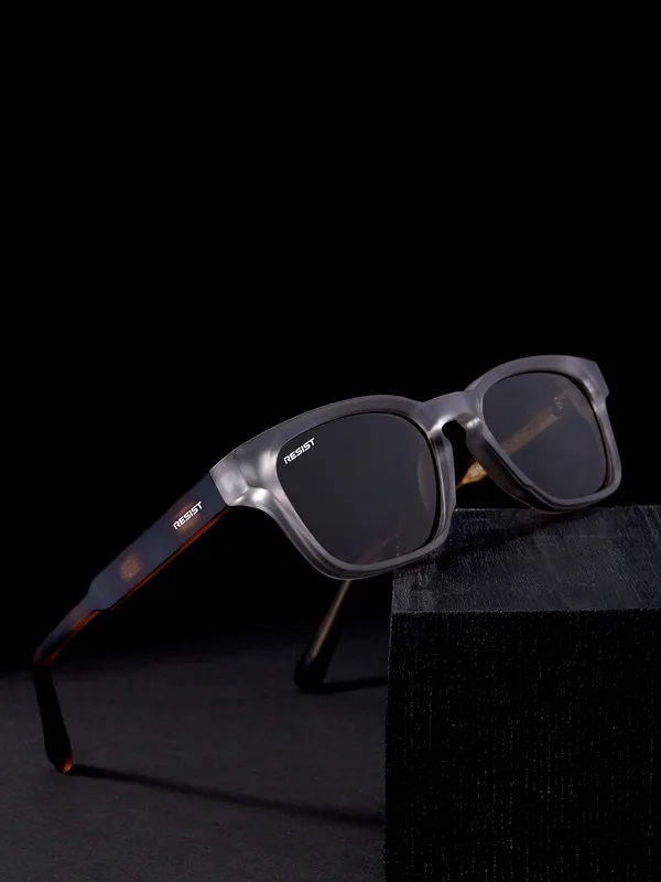 UV_Protected_Grey_Brown_Wayfarer_Sunglasses_For_Men_&_Women