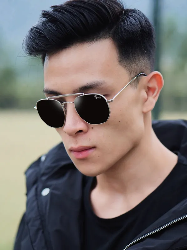 UV_Protected_Silver_Black_Hexagonal_Sunglasses_For_Men_&_Women
