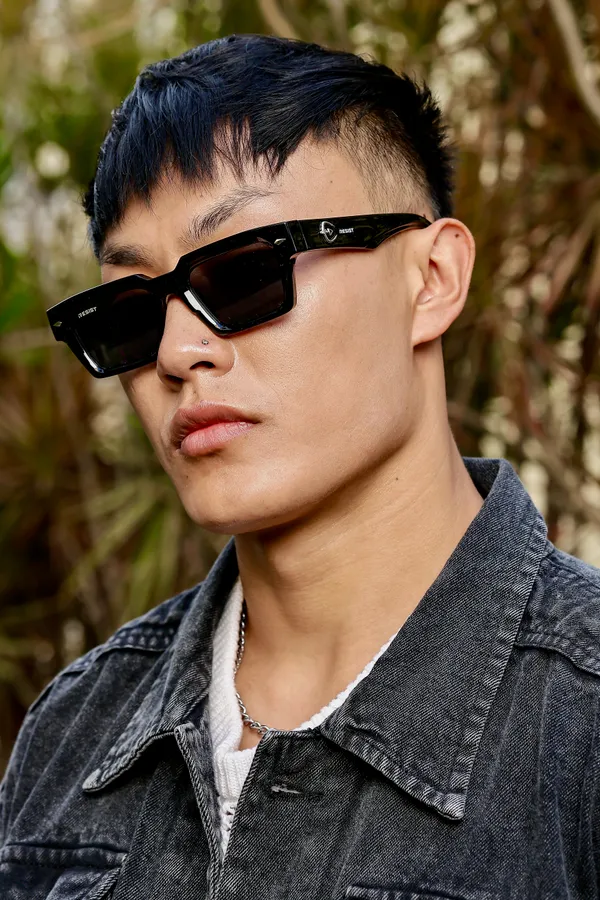 UV_Protected_Black_Wayfarer_Sunglasses_For_Men_&_Women