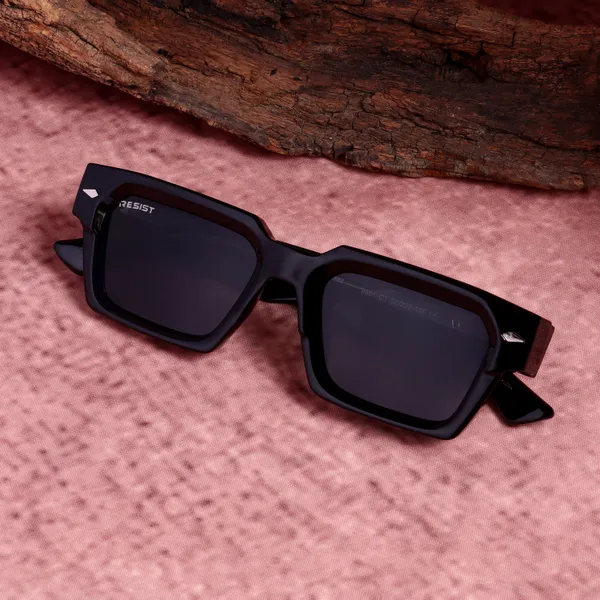 UV_Protected_Black_Wayfarer_Sunglasses_For_Men_&_Women