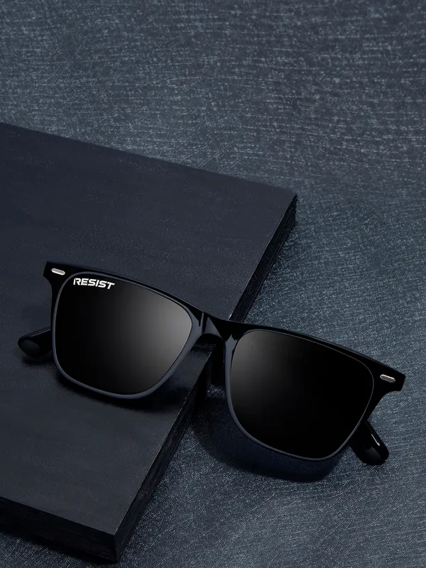 UV_Protected_Black_Wayfarer_Sunglasses_For_Men_&_Women