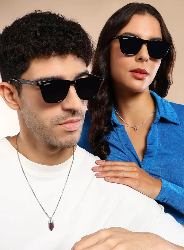 UV_Protected_Black_Wayfarer_Sunglasses_For_Men_&_Women