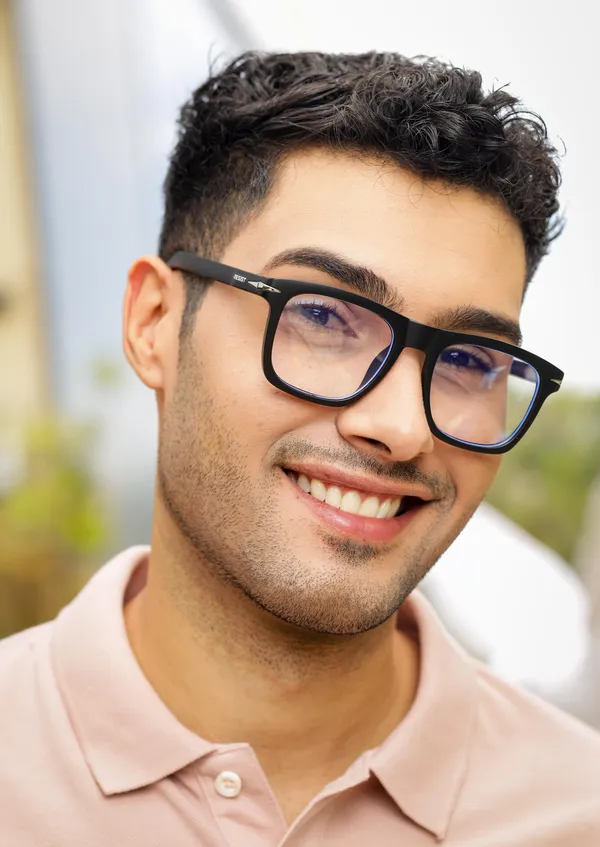 UV_Protected_Black_Clear_Wayfarer_Sunglasses_For_Men_&_Women