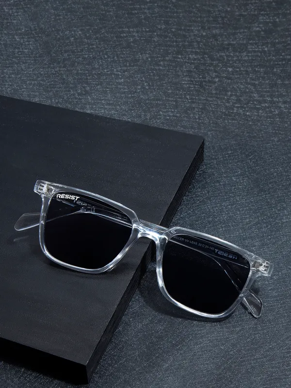 UV_Protected_White_Black_Wayfarer_Sunglasses_For_Men_&_Women