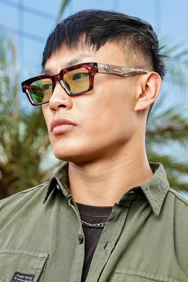UV_Protected_Green_Wayfarer_Sunglasses_For_Men_&_Women