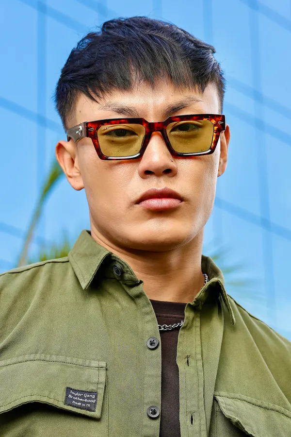 UV_Protected_Green_Wayfarer_Sunglasses_For_Men_&_Women