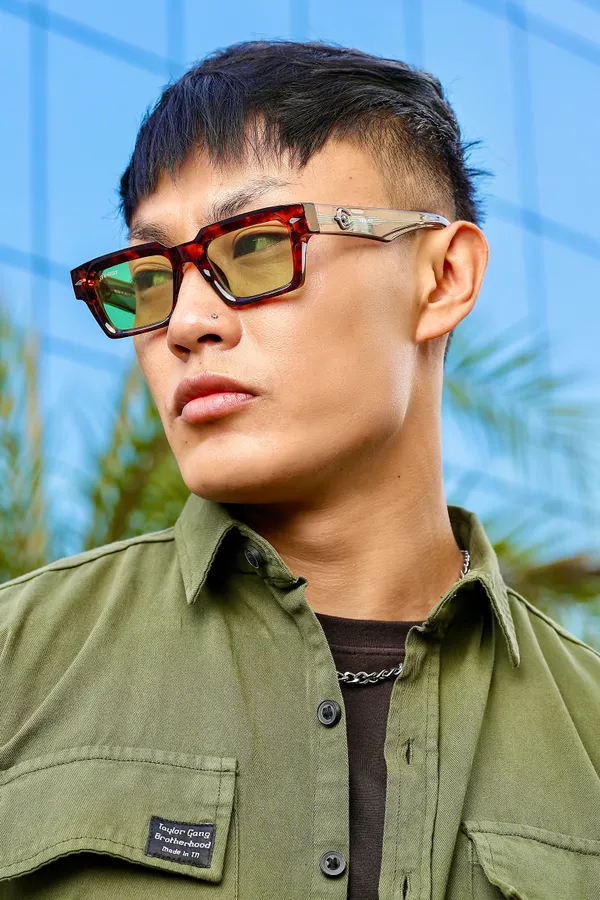 UV_Protected_Green_Wayfarer_Sunglasses_For_Men_&_Women