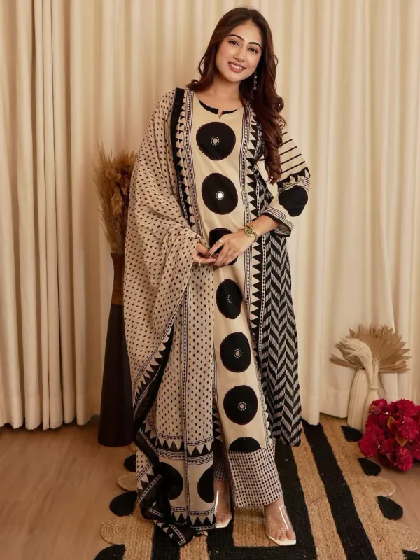 Black_Cotton_A-Line_Suit_Set_with_Mirror_Work_Suit