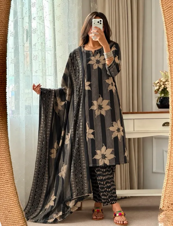 Cotton_Kurta_and_Pant_&_Dupatta_(3pcs_Set)