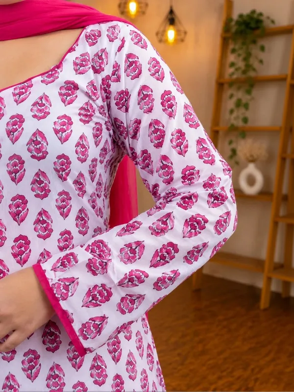 Women_Pure_Cotton_Suit